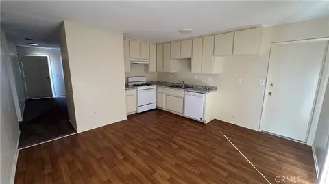 Living - 22519 Lucilla, Apple Valley, CA 92308 photo 3 of 3