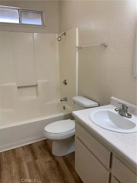 Bath - 22519 Lucilla, Apple Valley, CA 92308 photo 1 of 2