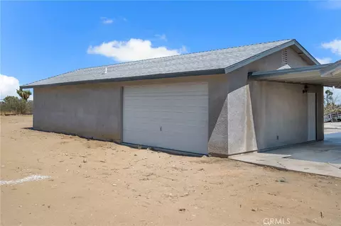 12736 Oasis, Pinon Hills, CA 92372 photo 30