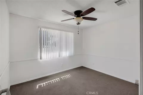 Bedroom - 12736 Oasis, Pinon Hills, CA 92372 photo 3 of 4