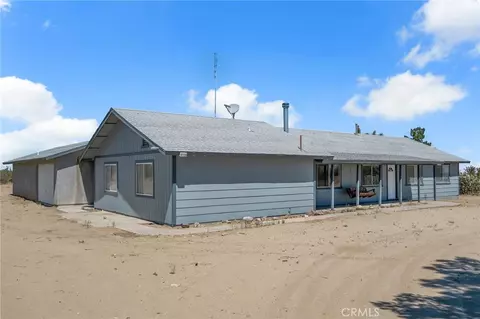 Exterior - 12736 Oasis, Pinon Hills, CA 92372 photo 10 of 10