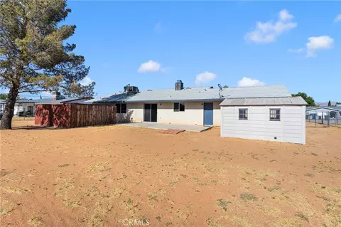 Exterior - 15498 Washoan, Apple Valley, CA 92307 photo 8 of 8
