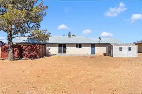 Exterior - 15498 Washoan, Apple Valley, CA 92307 photo 7 of 8