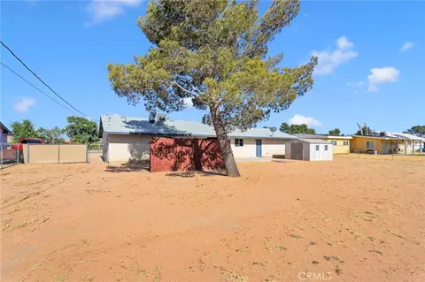 Exterior - 15498 Washoan, Apple Valley, CA 92307 photo 6 of 8