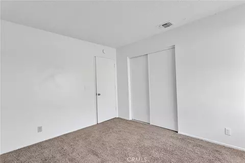 15498 Washoan, Apple Valley, CA 92307 photo 23