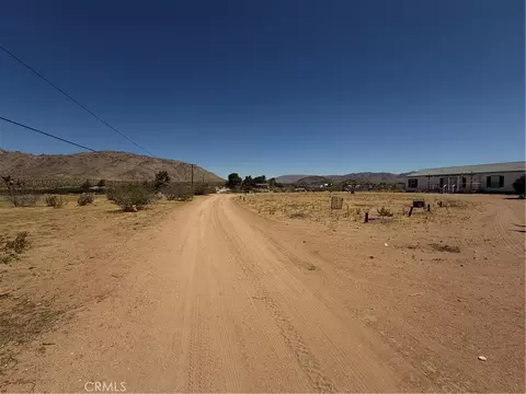 15911 Thomas, Apple Valley, CA 92307 photo 8