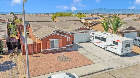 View/Area - 11953 Cove Ct, Adelanto, CA 92301 photo 1 of 9