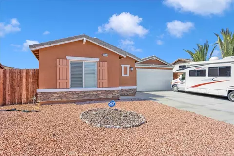 Exterior - 11953 Cove Ct, Adelanto, CA 92301 photo 3 of 7