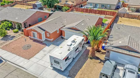 View/Area - 11953 Cove Ct, Adelanto, CA 92301 photo 3 of 9