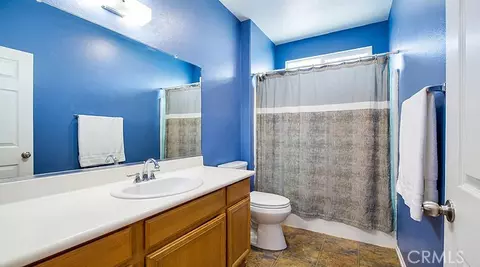 Bath - 14357 Nicoles, Adelanto, CA 92301 photo 3 of 3