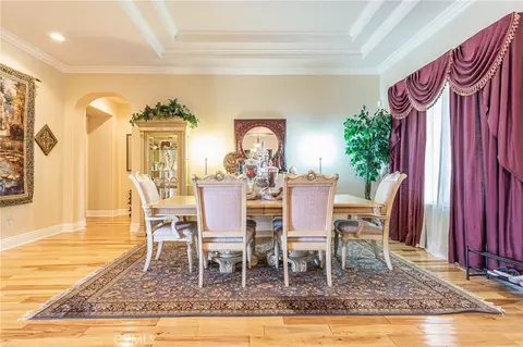Dining - 12348 Winesap, Apple Valley, CA 92308 photo 2 of 3