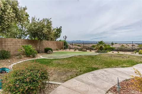 Exterior - 12348 Winesap, Apple Valley, CA 92308 photo 6 of 13