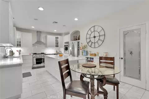 Kitchen - 14587 Mulberry St, Hesperia, CA 92345 photo 1 of 4