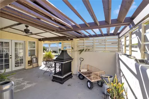 Exterior - 14587 Mulberry St, Hesperia, CA 92345 photo 6 of 15