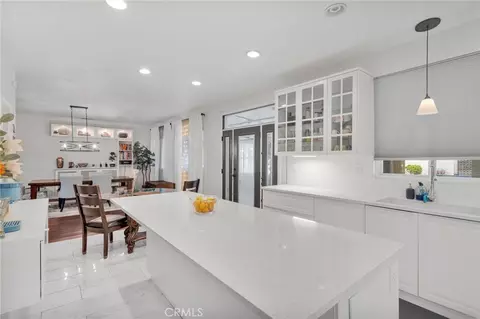Kitchen - 14587 Mulberry St, Hesperia, CA 92345 photo 4 of 4