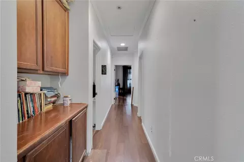 Entry Way - 14587 Mulberry St, Hesperia, CA 92345 photo 3 of 4