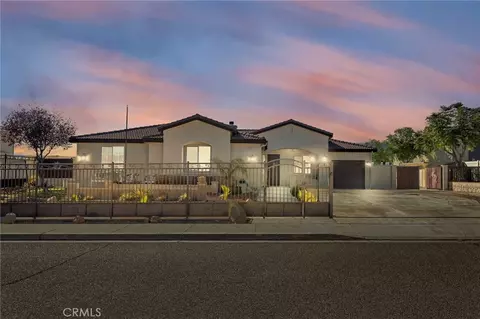 14587 Mulberry St, Hesperia, CA 92345