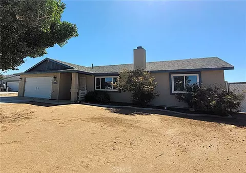 16649 Pauhaska Ct, Apple Valley, CA 92307
