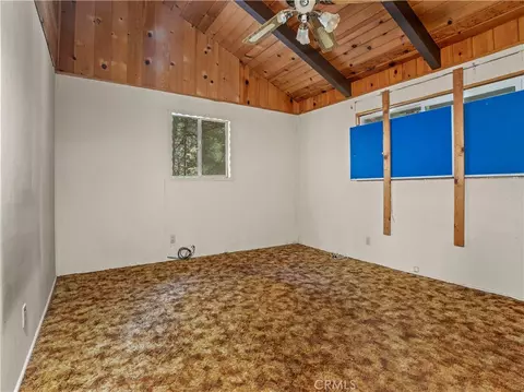 Bedroom - 1155 Chateau Dr, Crestline, CA 92325 photo 1 of 3