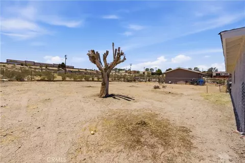 Exterior - 831 Las Amigas Dr, Barstow, CA 92311 photo 2 of 5