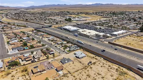 View/Area - 831 Las Amigas Dr, Barstow, CA 92311 photo 8 of 18