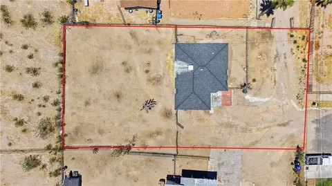View/Area - 831 Las Amigas Dr, Barstow, CA 92311 photo 10 of 18