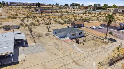 View/Area - 831 Las Amigas Dr, Barstow, CA 92311 photo 3 of 18