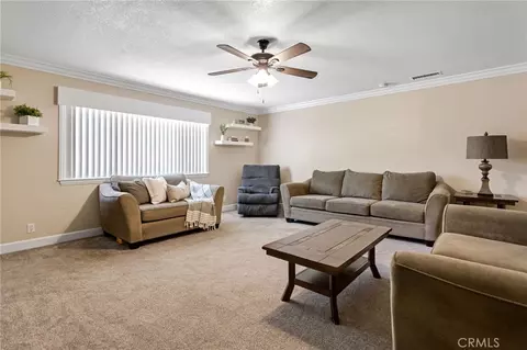 Living - 10373 Kern Ave, Hesperia, CA 92345 photo 2 of 4