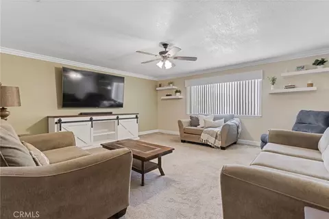 Living - 10373 Kern Ave, Hesperia, CA 92345 photo 1 of 4