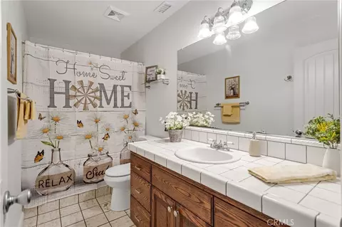 Bath - 10373 Kern Ave, Hesperia, CA 92345 photo 1 of 6