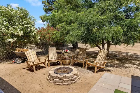 Exterior - 10373 Kern Ave, Hesperia, CA 92345 photo 7 of 13