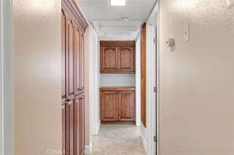Entry Way - 10373 Kern Ave, Hesperia, CA 92345 photo 3 of 3