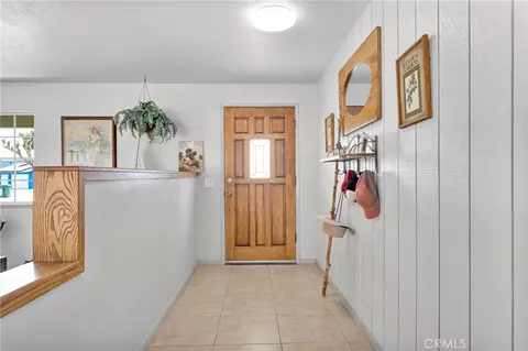 Entry Way - 14204 Crow Rd, Apple Valley, CA 92307 photo 1 of 4