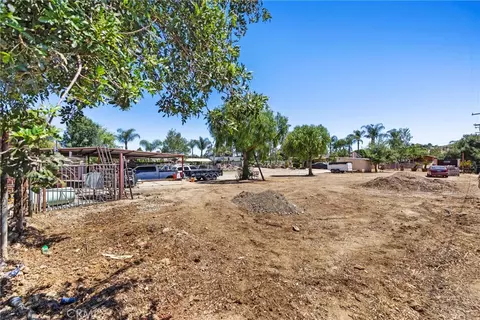Exterior - 19345 Warren, Riverside, CA 92508 photo 28 of 30