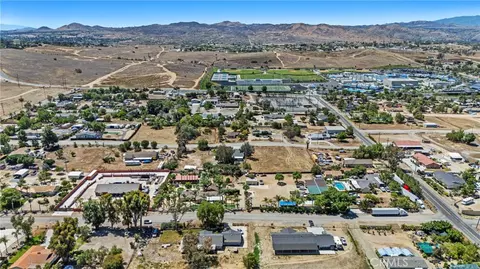 View/Area - 19345 Warren, Riverside, CA 92508 photo 2 of 6