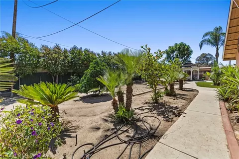 Exterior - 19345 Warren, Riverside, CA 92508 photo 12 of 30