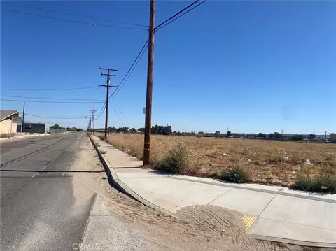 0 Bartlett, Adelanto, CA 92301 photo 4