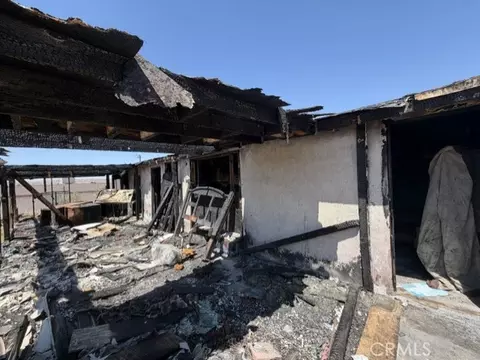 Exterior - 550 Frances, Barstow, CA 92311 photo 2 of 5