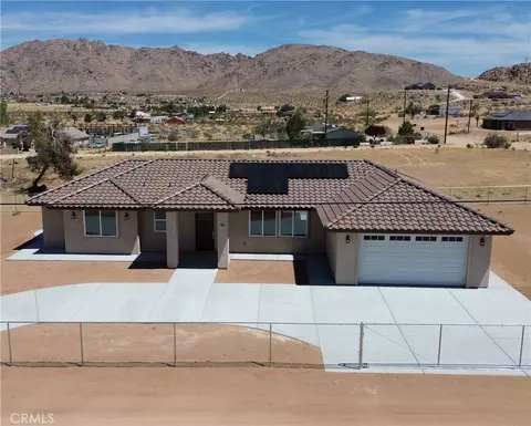 24980 Flint Rd, Apple Valley, CA 92307