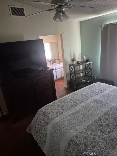 Bedroom - 446 Stanford Dr, Barstow, CA 92311 photo 4 of 5