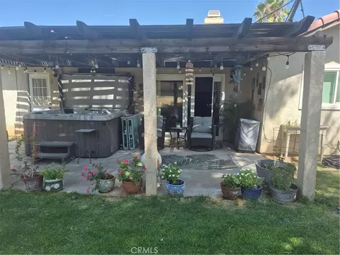 Exterior - 446 Stanford Dr, Barstow, CA 92311 photo 7 of 14