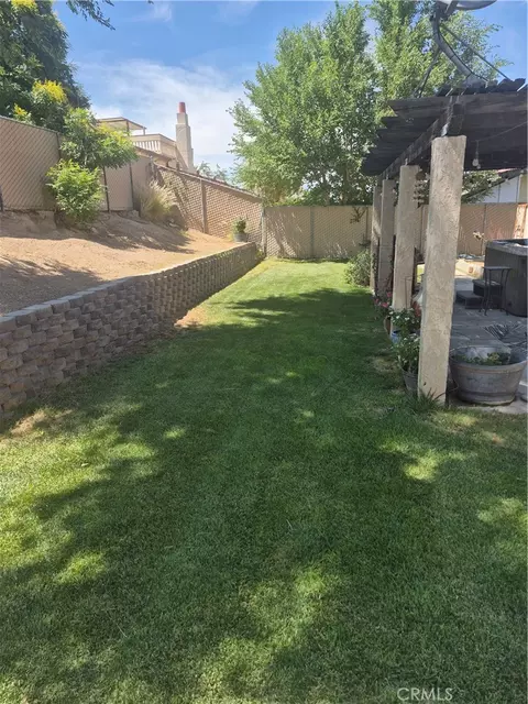 Exterior - 446 Stanford Dr, Barstow, CA 92311 photo 12 of 14