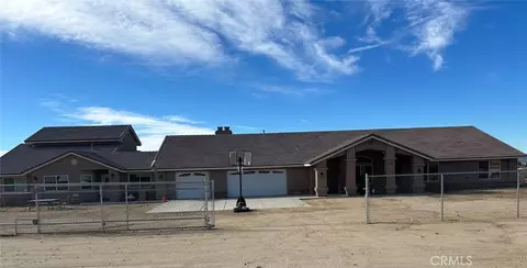 13850 Nightshade Rd, Apple Valley, CA 92307