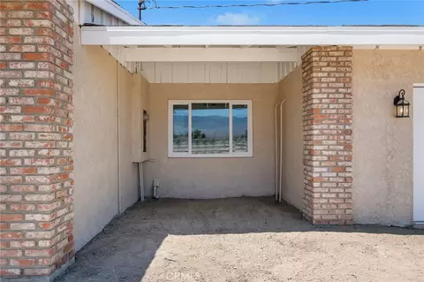 Exterior - 37436 Ables St, Lucerne Valley, CA 92356 photo 4 of 10