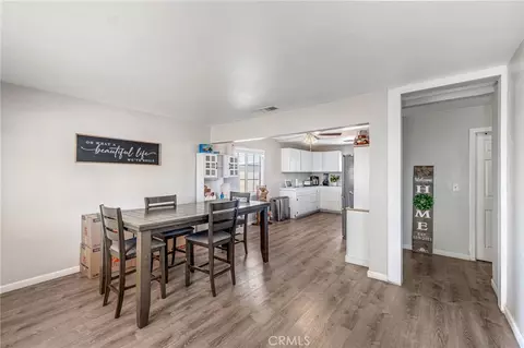 Entry Way - 25380 Anderson Ave, Barstow, CA 92311 photo 1 of 3