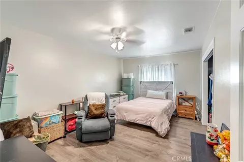 Bedroom - 25380 Anderson Ave, Barstow, CA 92311 photo 3 of 6