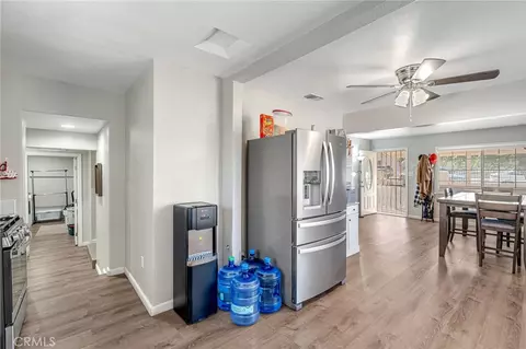 Entry Way - 25380 Anderson Ave, Barstow, CA 92311 photo 3 of 3