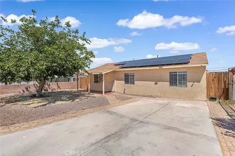 Exterior - 25380 Anderson Ave, Barstow, CA 92311 photo 2 of 10