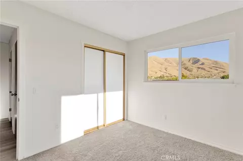 Bedroom - 9393 Juniper St, Apple Valley, CA 92308 photo 2 of 6