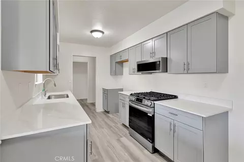 Kitchen - 9393 Juniper St, Apple Valley, CA 92308 photo 1 of 3